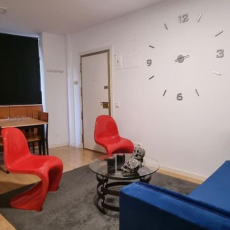 Habitacion Privada En El Centro De Madrid Esterno foto