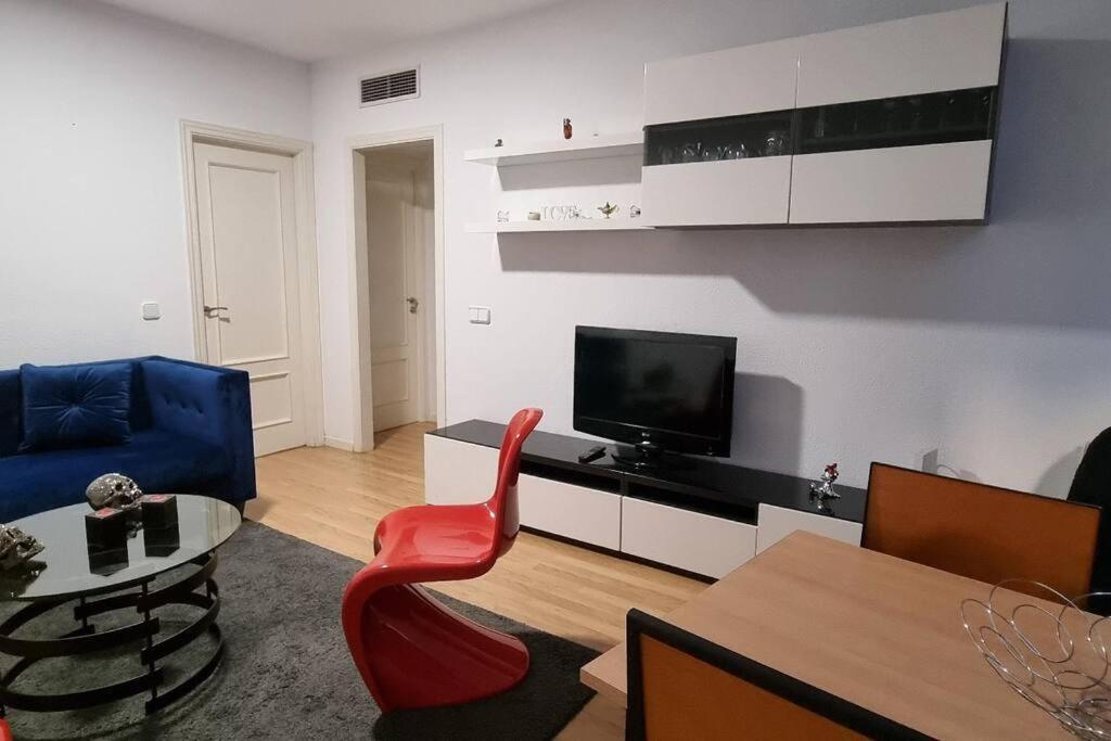 Habitacion Privada En El Centro De Madrid Esterno foto